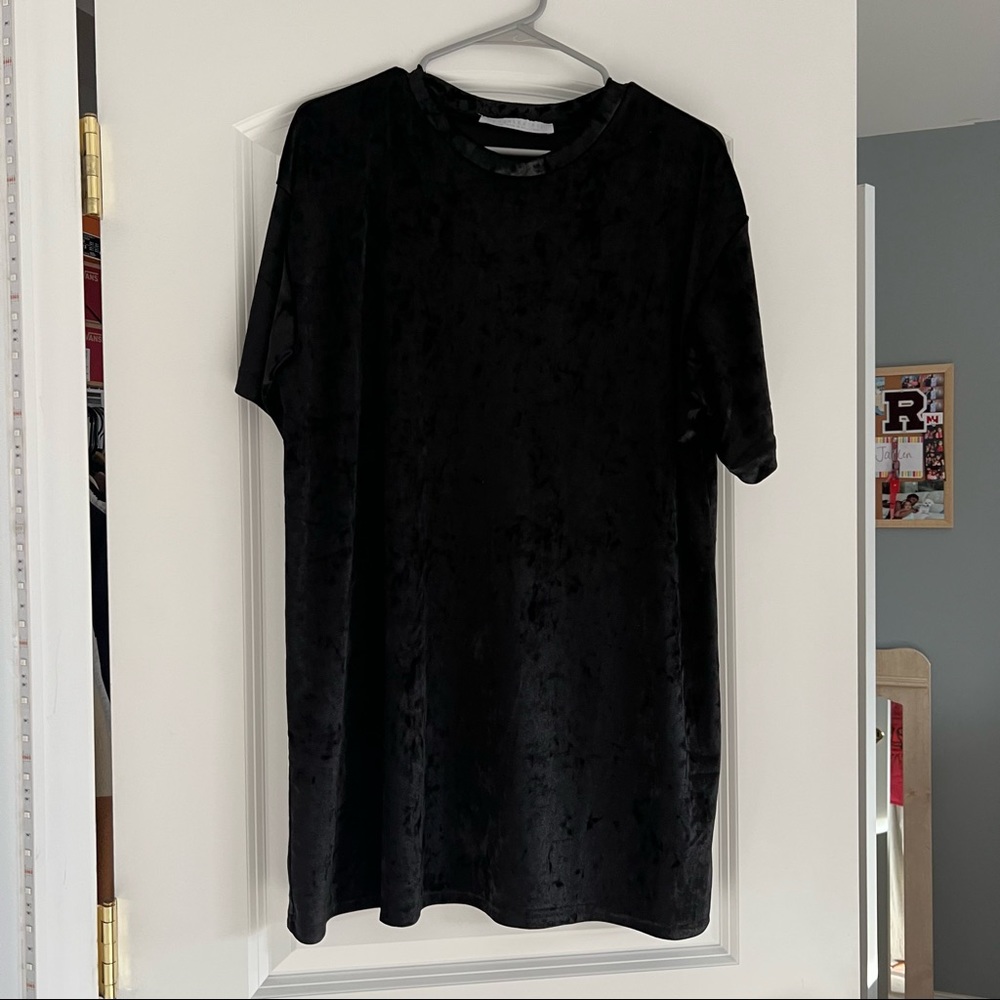 Forever 21 Velvet T-shirt Dress